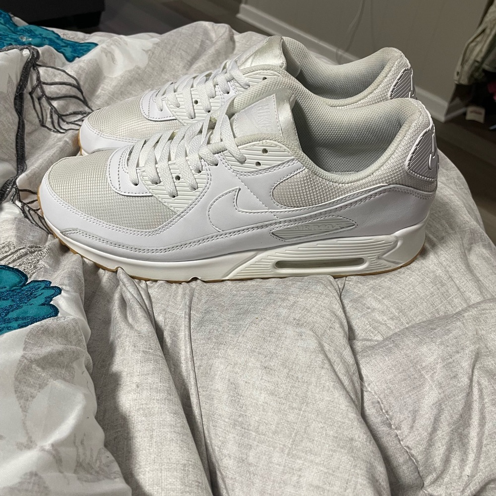 Nike White/Gum Air Max 90 Sneakers